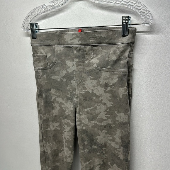 Spanx Ankle Jean-ish Leggings Pants Pull On Stone Wash Camo Camouflage Small - Picture 3 of 9
